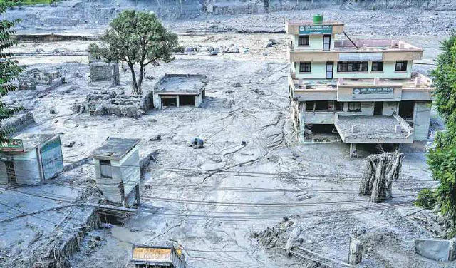 नेपाल में बाढ़ से 300 से ज्यादा भारतीयों की मौत