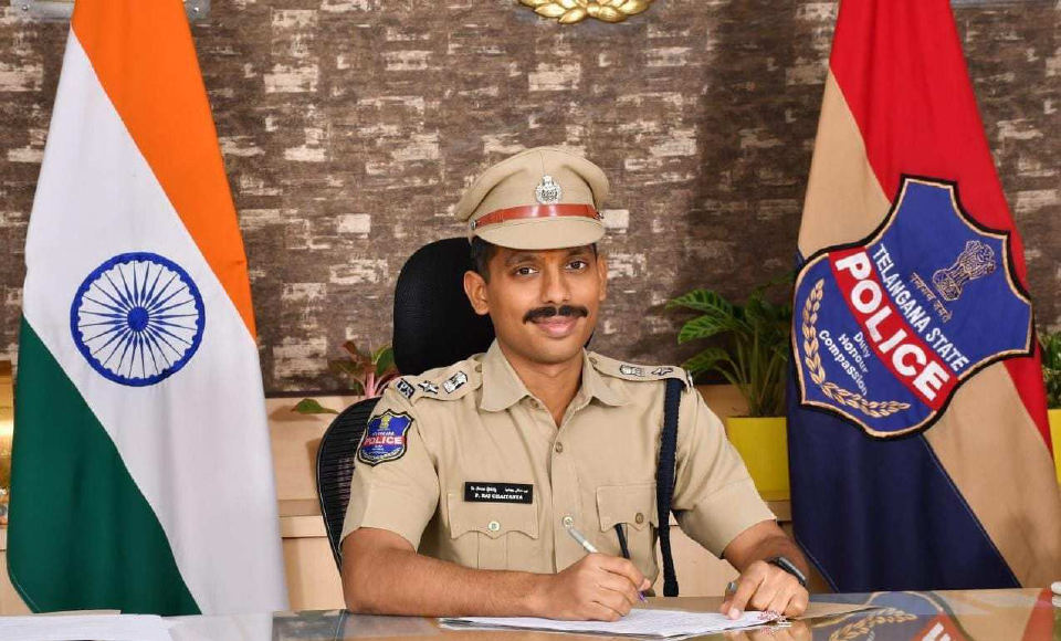 బంగారు ఆభరణాల కోసం మహిళ హత్య.. నిందితుడికి జీవిత ఖైదు
